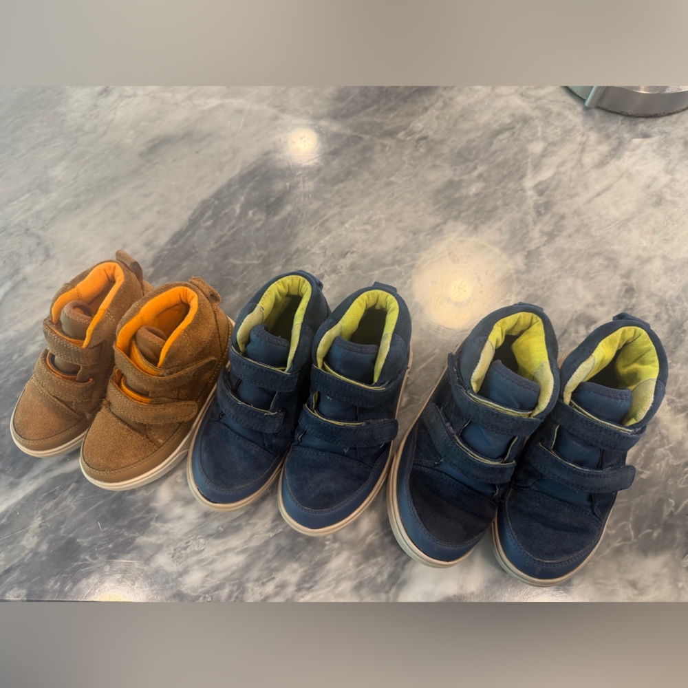 Ugg Kids Velcro High-Top Sneakers Set of 3- sz 8 (brown), 10(navy) and 11 (navy)